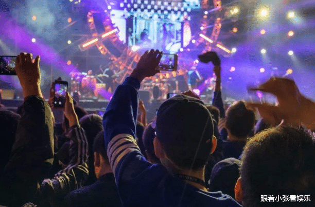 「肖战」肖战单曲破世界纪录后：部分粉丝疯狂氪金，豆瓣刷10分引争议