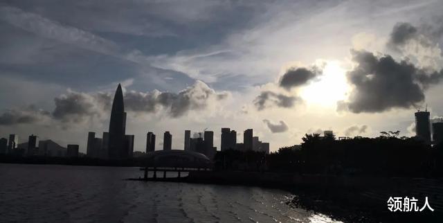 『深圳市』一个85后初中生,在深圳“血洗”了一批千万、亿万富豪