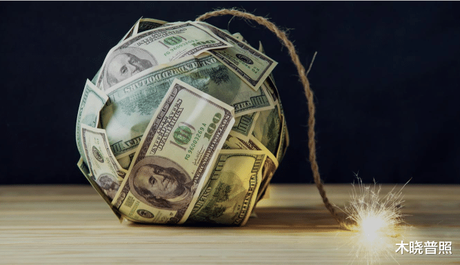 俄罗斯@美国根本拦不住！中国减持1149亿美债后，再度抛售107亿