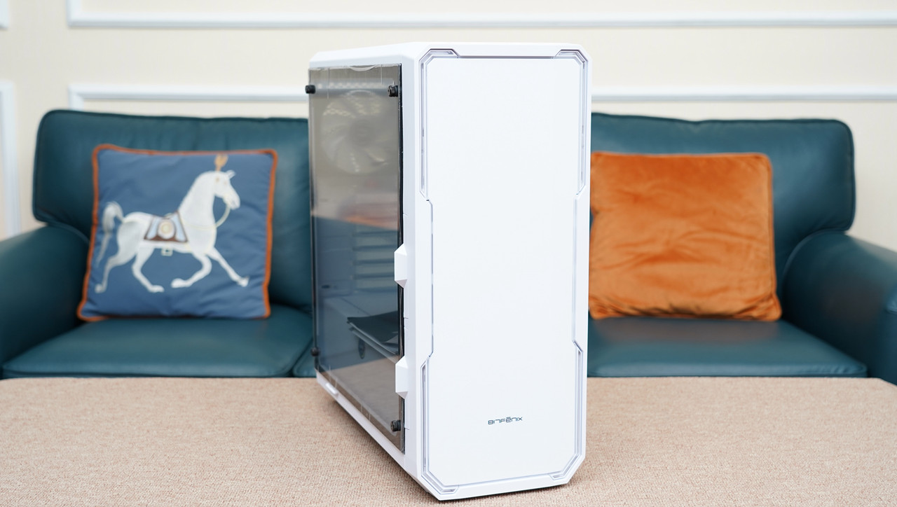 |光污染终有审美疲劳时，打造一台与众不同的高颜值、高性能电脑主机