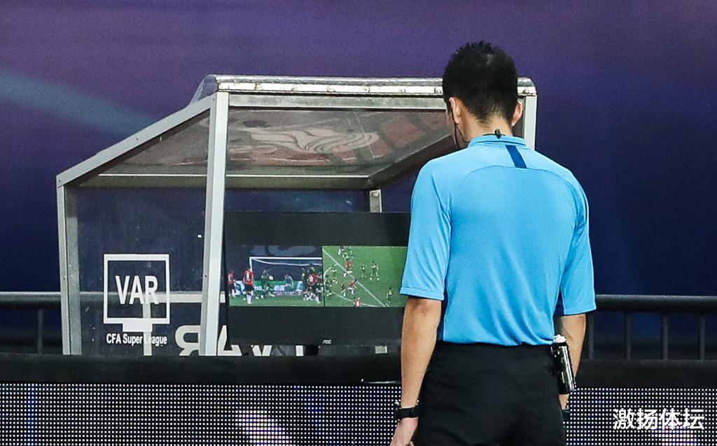 上海上港|上港夺冠进入公示期？13轮中超7次争议判罚获利，国安3次成受害者