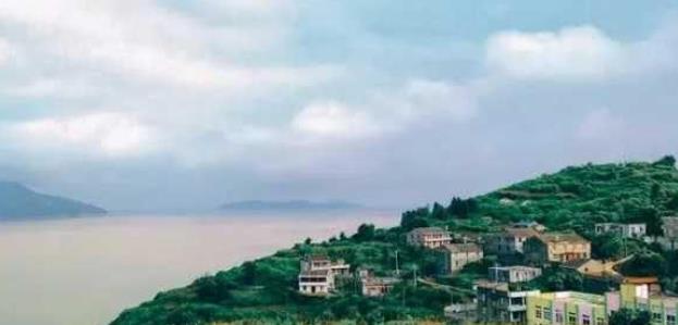 旅行|中国唯一不断扩大的岛屿,生活着82万人口,有望成为中国第一大岛