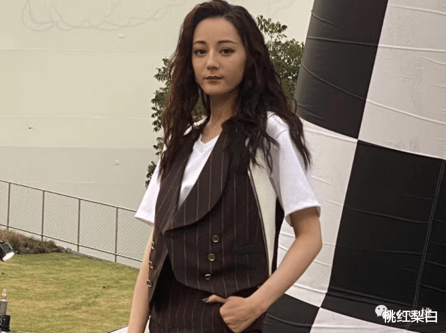 迪丽热巴|从最美杨贵妃到被嘲“大妈脸”,她比迪丽热巴老得更快!