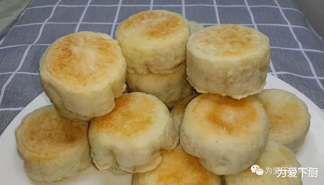 月饼|中秋节月饼这样做,锅里烙一烙,个个香酥掉渣,不用烤箱也能成功