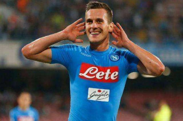 #那不勒斯#为引进伊卡尔迪，那不勒斯提供这两名球员，国际米兰极有可能答应