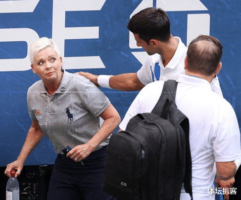 美网|巨大争议!德约发泄击球打中女裁判,直接判负,美网就此出局