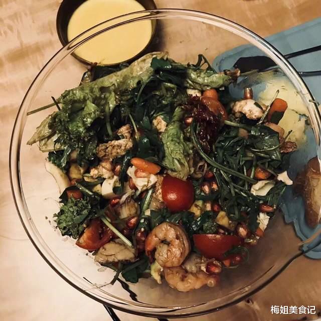 孙俪|辣妈孙俪大方分享“瘦身菜单”，坚持轻断食，一个月轻松瘦5斤