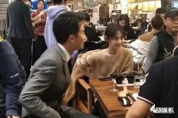 郑爽|郑爽背后的京圈大佬们