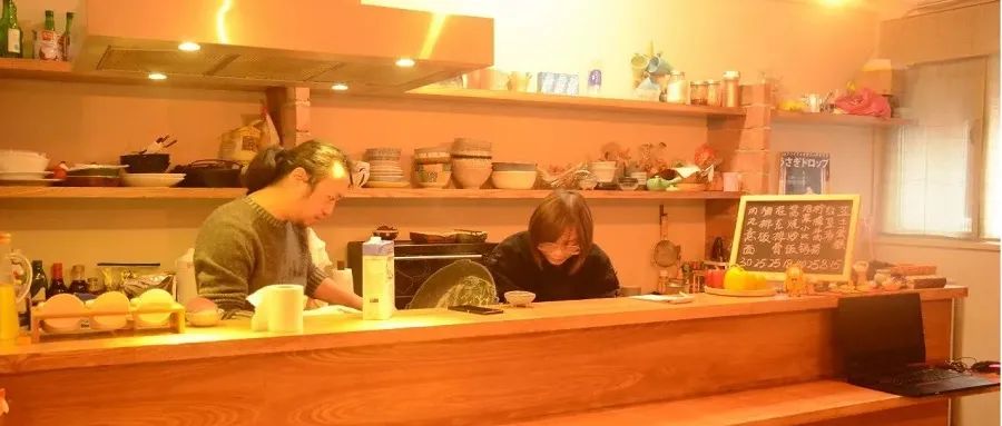 阿里巴巴|袁国宝：阿里、京东、苏宁争抢的这个领域会成为互联网的新战场？