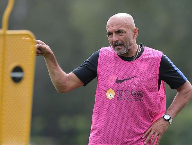 斯帕莱蒂■没钱了？61岁主帅下课后1年没有工作，近日准备重返足坛