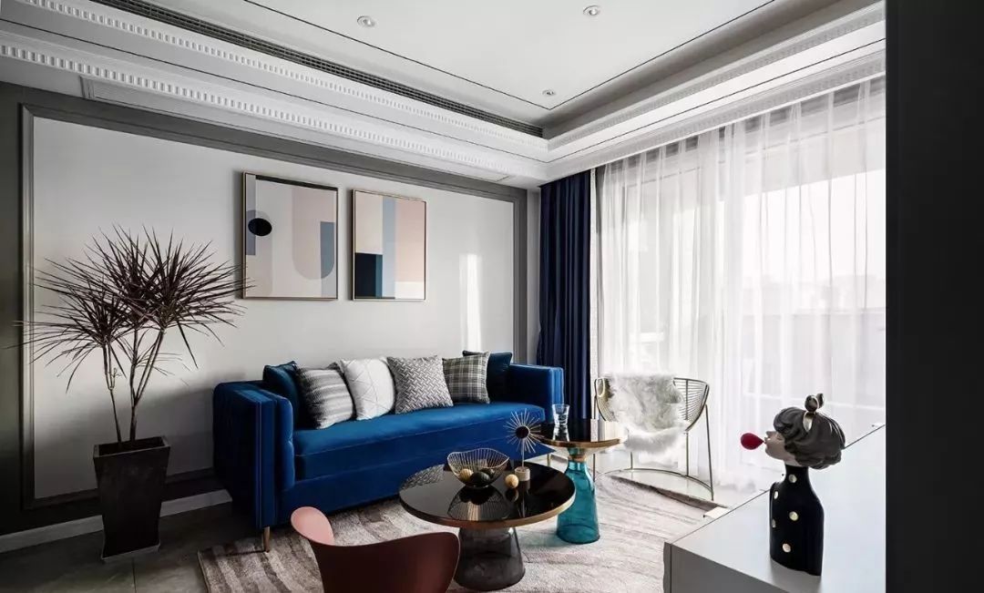 89㎡轻奢简欧混搭风三居室，流行色-经典蓝搭配，优雅大气！