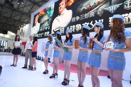 空中网|巅峰时拥有8000万玩家，被誉为第一军武游戏，却被国内代理视为赚钱的工具