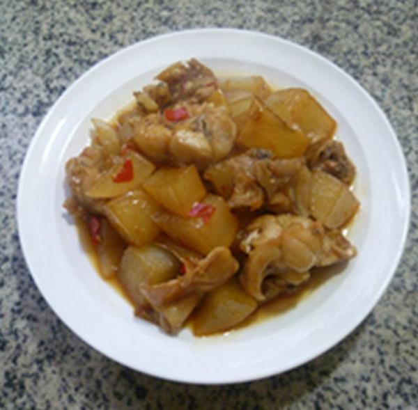 「小龙虾」继小龙虾后，又一让中国吃货沉迷的入侵物种，直呼：我想逃出中国