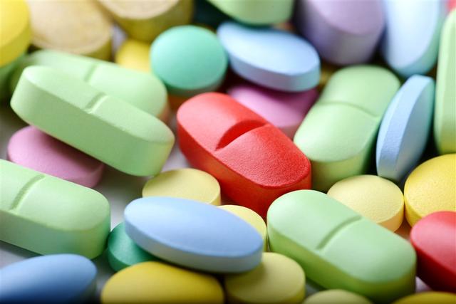 胆固醇|服用他汀降脂药，多长时间胆固醇就能降下来？多久复查一次为好？