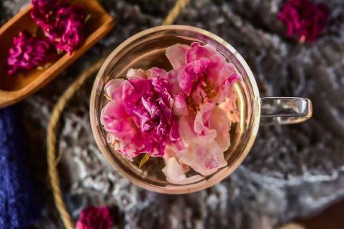 癌细胞■“癌”字三张口,医生从来不碰的4种食物,你再碰就是喂养癌细胞