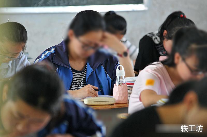 金融学|“成者为王败者为寇”：进入高三，学习再好，也不能干这3件事