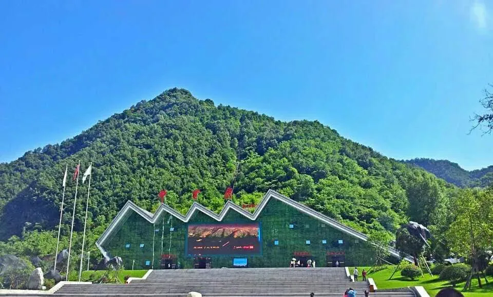 [秦岭]一个美了四季的地方，她就在秦岭山里