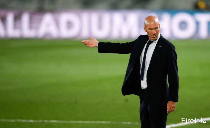 齐达内|破案了！贝尔跟J罗都是顶级球员，为何不受皇马主帅齐达内重用