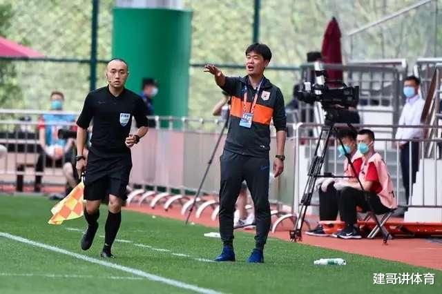 董路|鲁能赢球，董路解说不公？被东北大V点名：靠着资历乱说