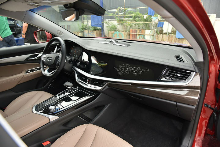 b级车■这B级车才13万出头，1.5T就有180匹马力，8.9秒破百，还要雅阁？