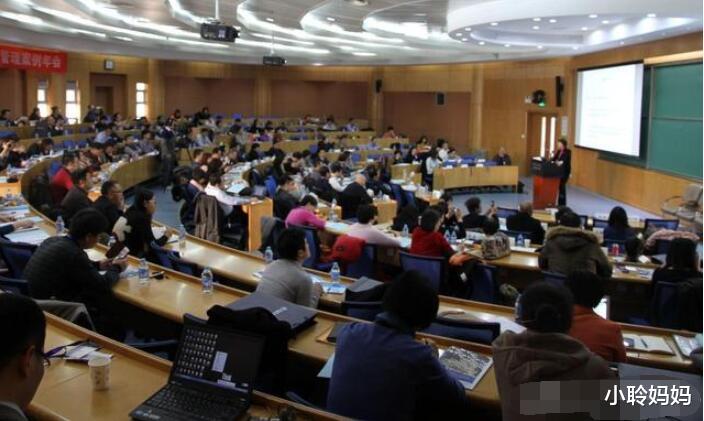 [求职]大学报专业时，需要“避雷”的4个专业，又苦又累又不好找工作