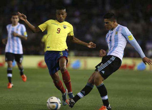 上海申花|又一个!申花积极运作南美金靴级神锋加盟,队内两大前锋即将离队