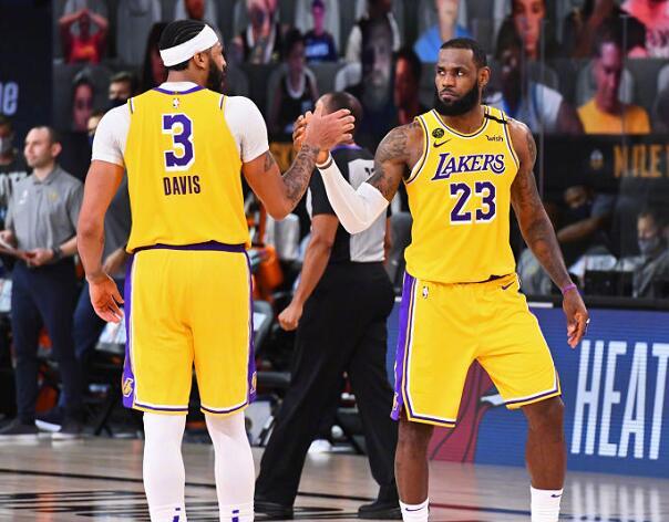 湖人队|狂轰72+25+12！詹眉霸气摊牌，魔兽重回巅峰，湖人创神迹！