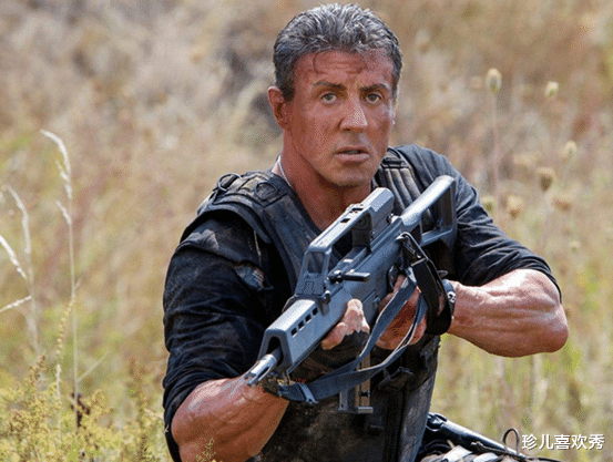 电影|硬汉王者史泰龙，成名之路异常坎坷，全球粉丝心中的男神