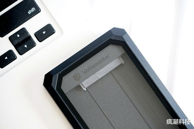 固态硬盘|让十年老硬盘再服役！读写450MB每秒，这速度可还行？