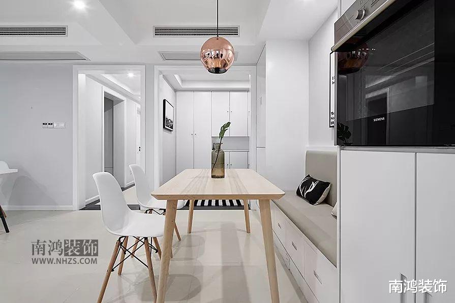 |卡座——漂亮的不像实力派