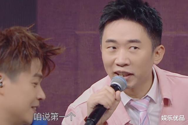 王牌对王牌@《王牌对王牌》想cue鹿晗，关晓彤当即面露难色，大张伟机智解围