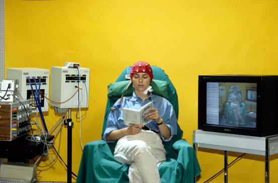 海报新闻|科学“读心术”，当脑电波扫描图遇到人工智能