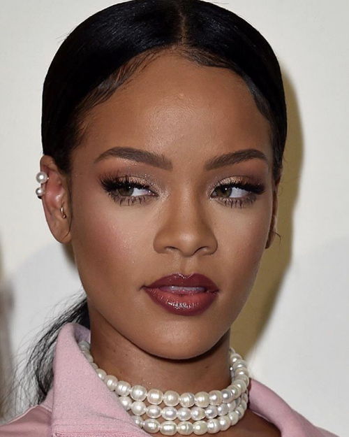 【泰勒·斯威夫特】世界名人年度收入排行榜TOP30，霉霉一天的收入我要花上一辈子