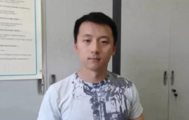 尹希■中国的天才入了美国籍，拒绝回国发展，回复一句话让网友们集体的沉默