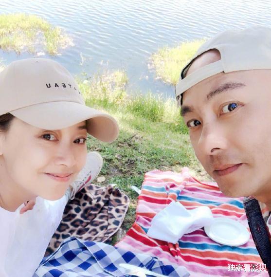 张卫健|7年结婚3次，张卫健帮爱妻走出丧子之痛，为何自己却走不出阴影