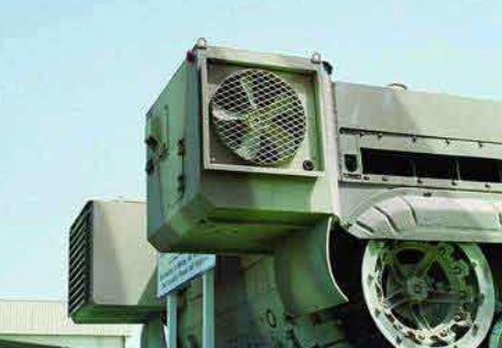 ##为何几百万的坦克，舍不得装几千块的空调？专家：为士兵生命负责