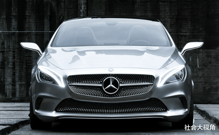 「奥迪」奥迪将更改新车标，经典四个圆变身“猪大肠”？网友：不买了！