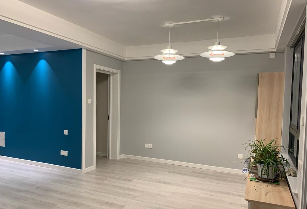 「」她家一楼的新房，保洁做完效果漂亮，还没布置齐家具先给大家看看