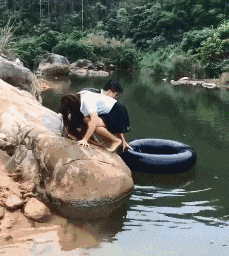 |你怎么就摔倒了呢？这东西断了该怎么办啊！