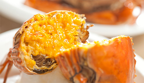 螃蟹▲它被称为“蟹中之王”，想吃还得靠运气，饕客：鲜味无可超越
