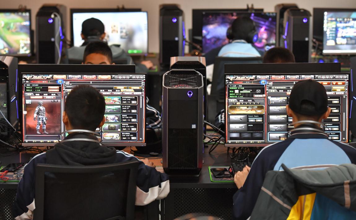 大学|大学里很烧钱的这6个大学专业，家境不好不建议报考，压力会很大