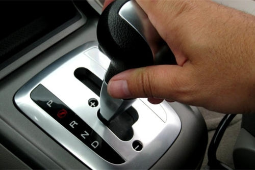 自动档■为什么买手动档车的人很少后悔，买自动档车的却有那么多人后悔？