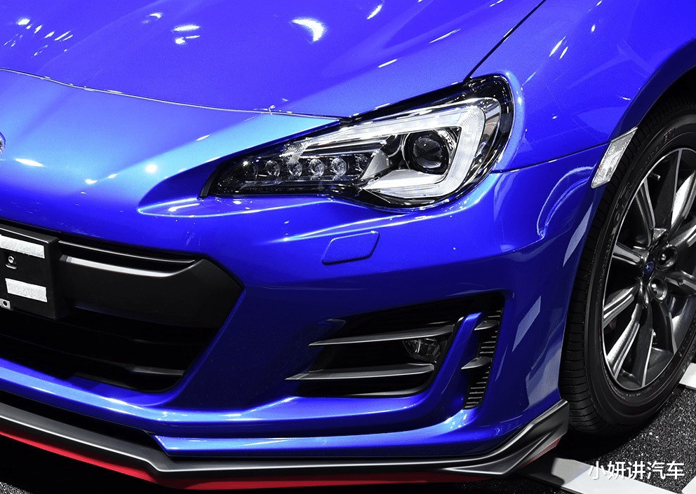 『宝马3系』又一日系亲民跑车！2.0T爆200马力+6AT，比宝马3系出色，配双独悬