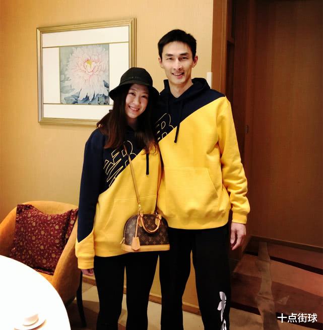 方颖超▲两大排球国手二婚重组家庭，男方有一女儿，时隔一年现状如何了？