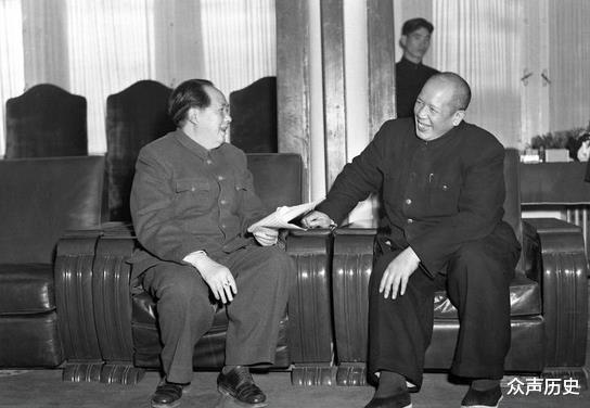 顾顺章|他和毛主席是同学，后来娶了邓小平的前妻，生了一子成为副国干部