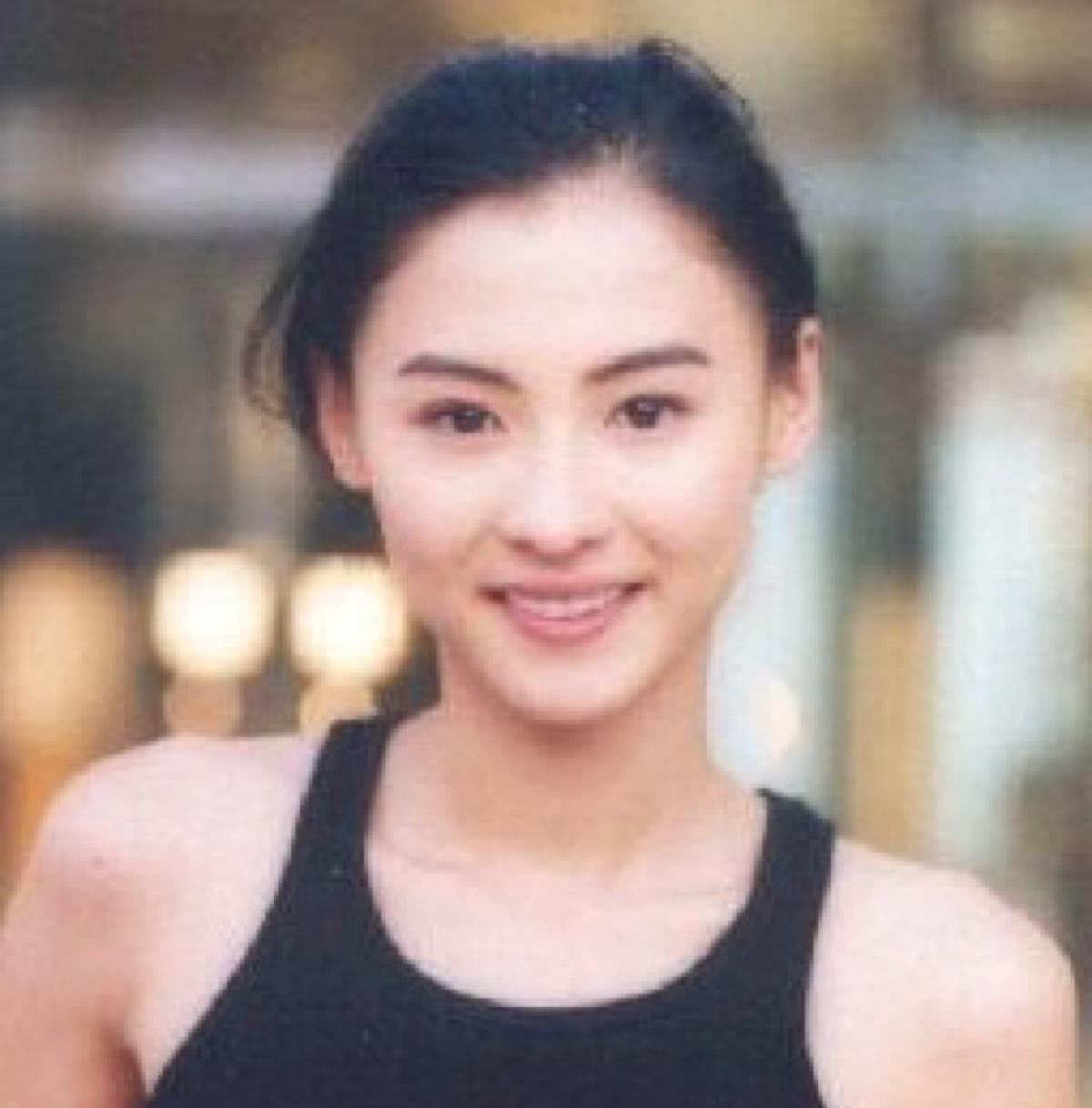 谢霆锋|张柏芝小儿子叫谢振天,网友:谢霆锋还死不承认?