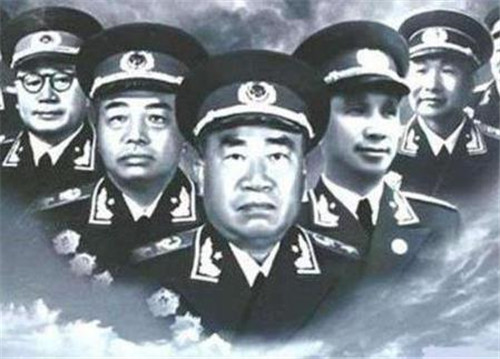 十大元帅|她是唯一健在的十大元帅夫人，今93岁身体硬朗，孙女曾参加好声音