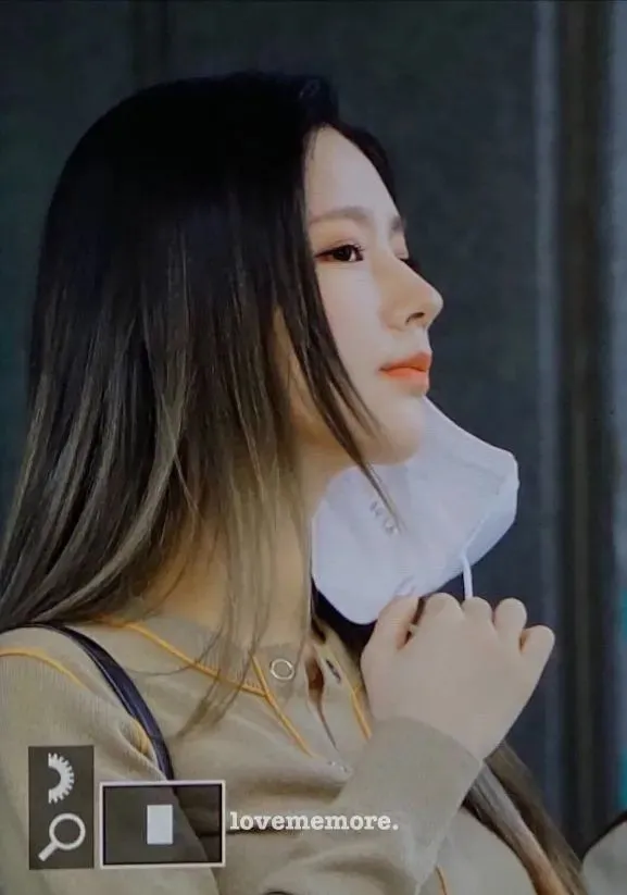 眼妆|Lisa前队友曾被YG拒绝出道？她用2年时间换了张脸，高级了“1000倍”！