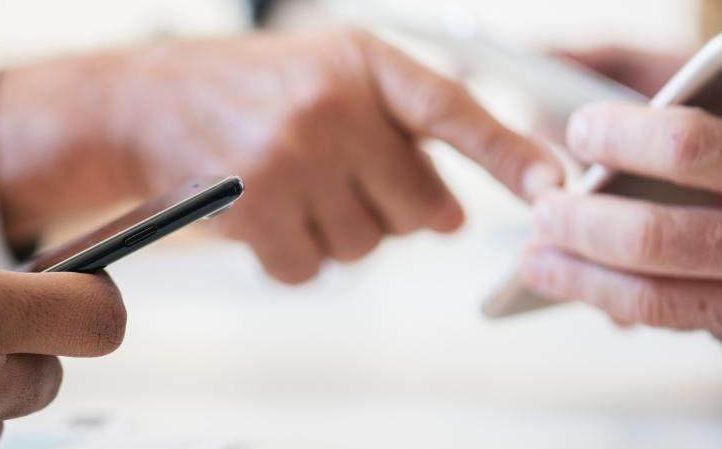 「」职场中，这三种同事最令人讨厌，千万不能深交