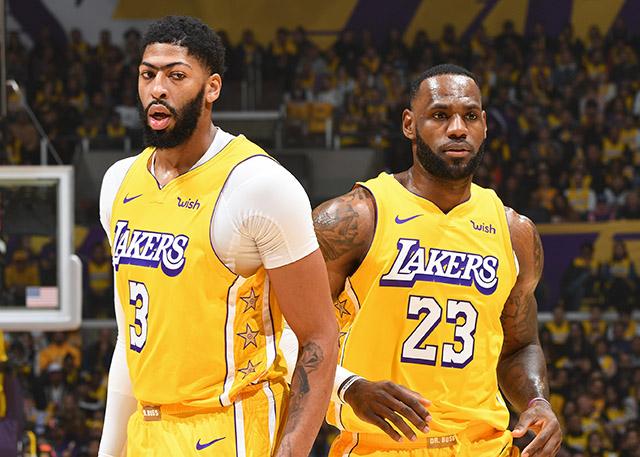 「安东尼·戴维斯」伦纳德+乔治、浓眉+老詹、杜兰特+欧文，三个超级组合谁更厉害？